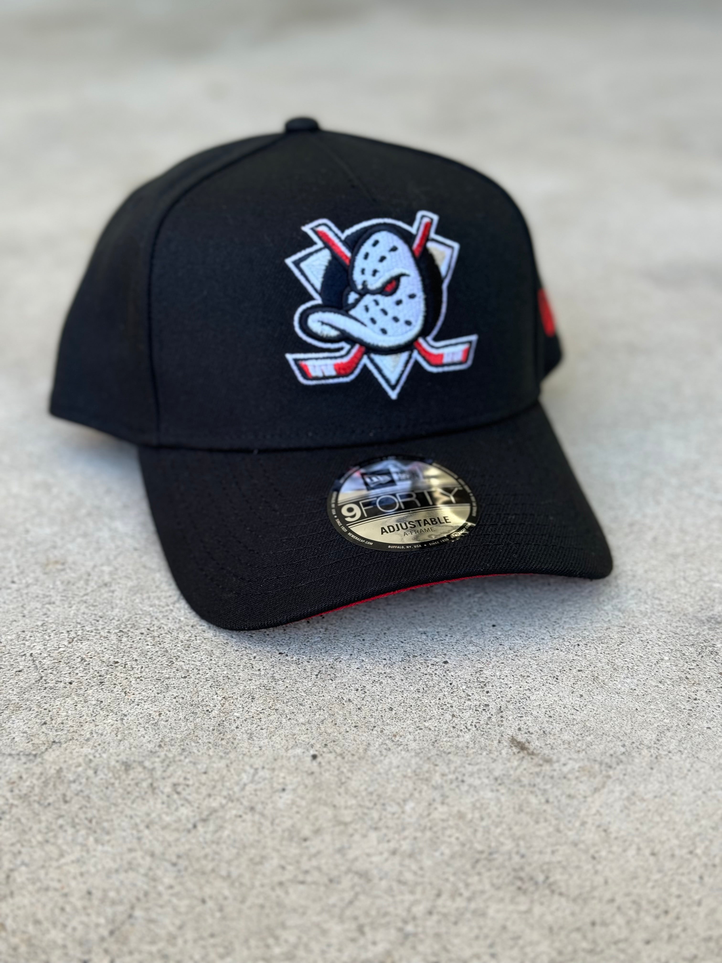 Anaheim Ducks Black Red UV