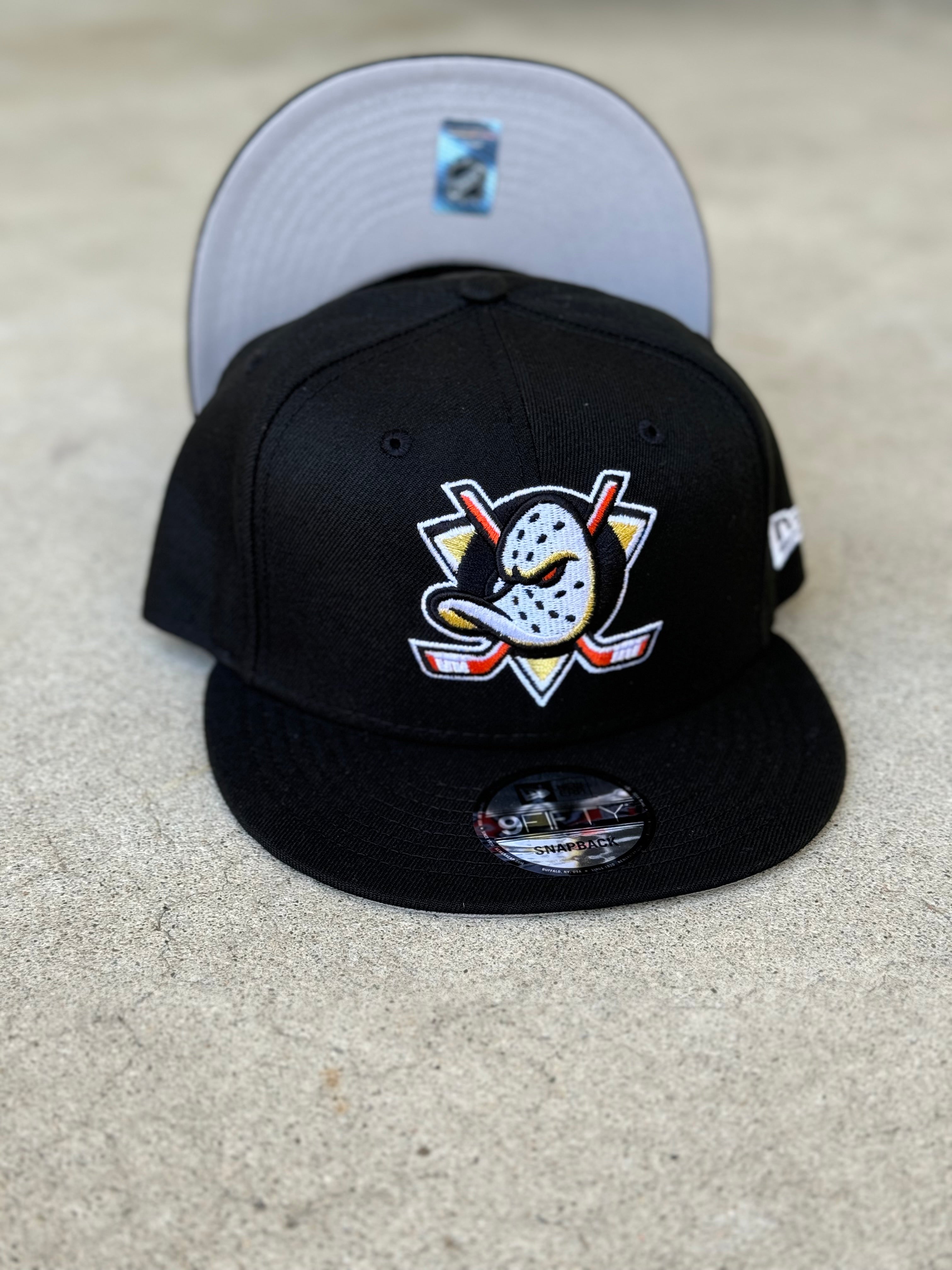 Anaheim Ducks Black Snapback