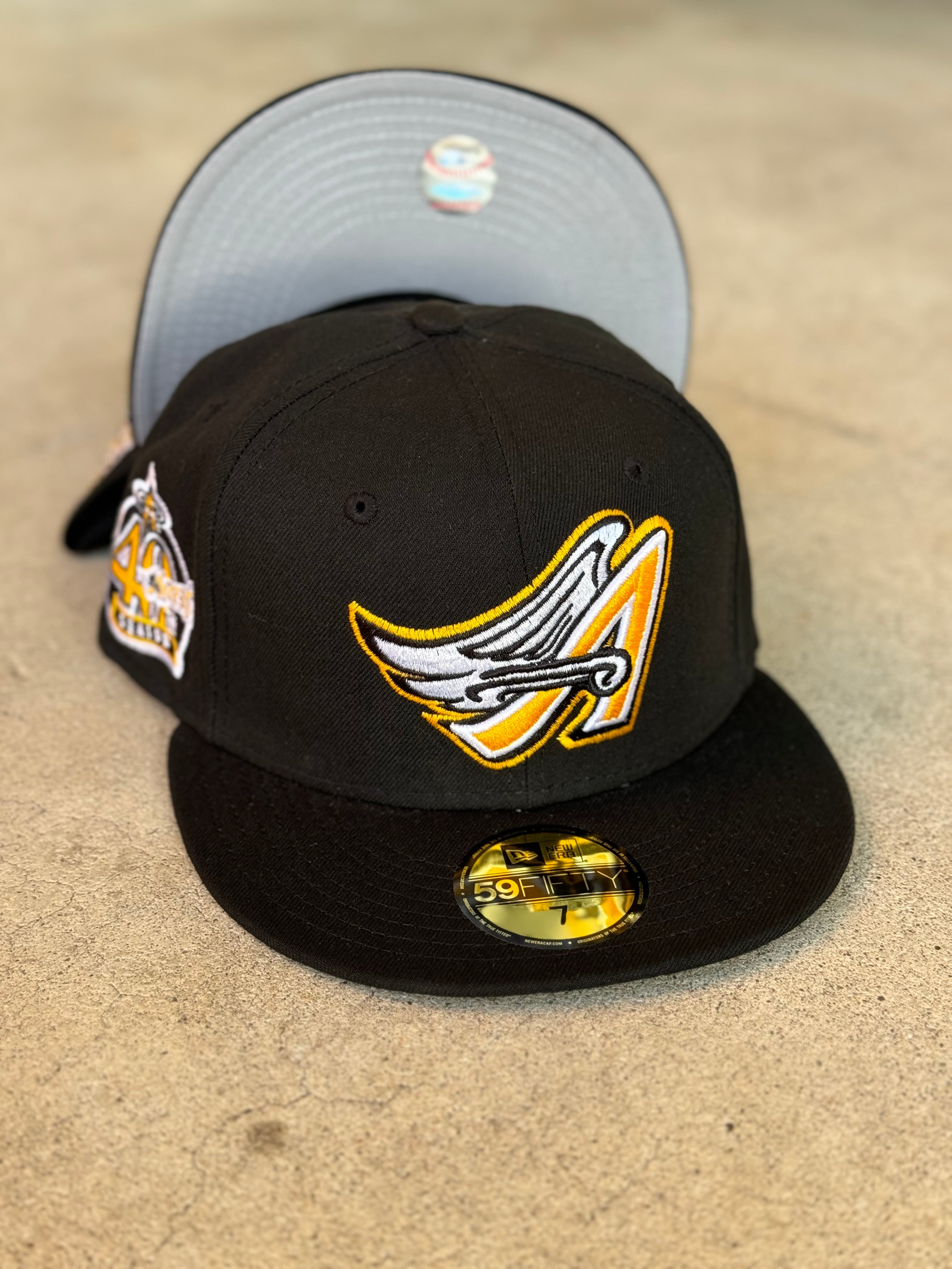 New Era Anaheim Angels A Black Yellow Outline 40th